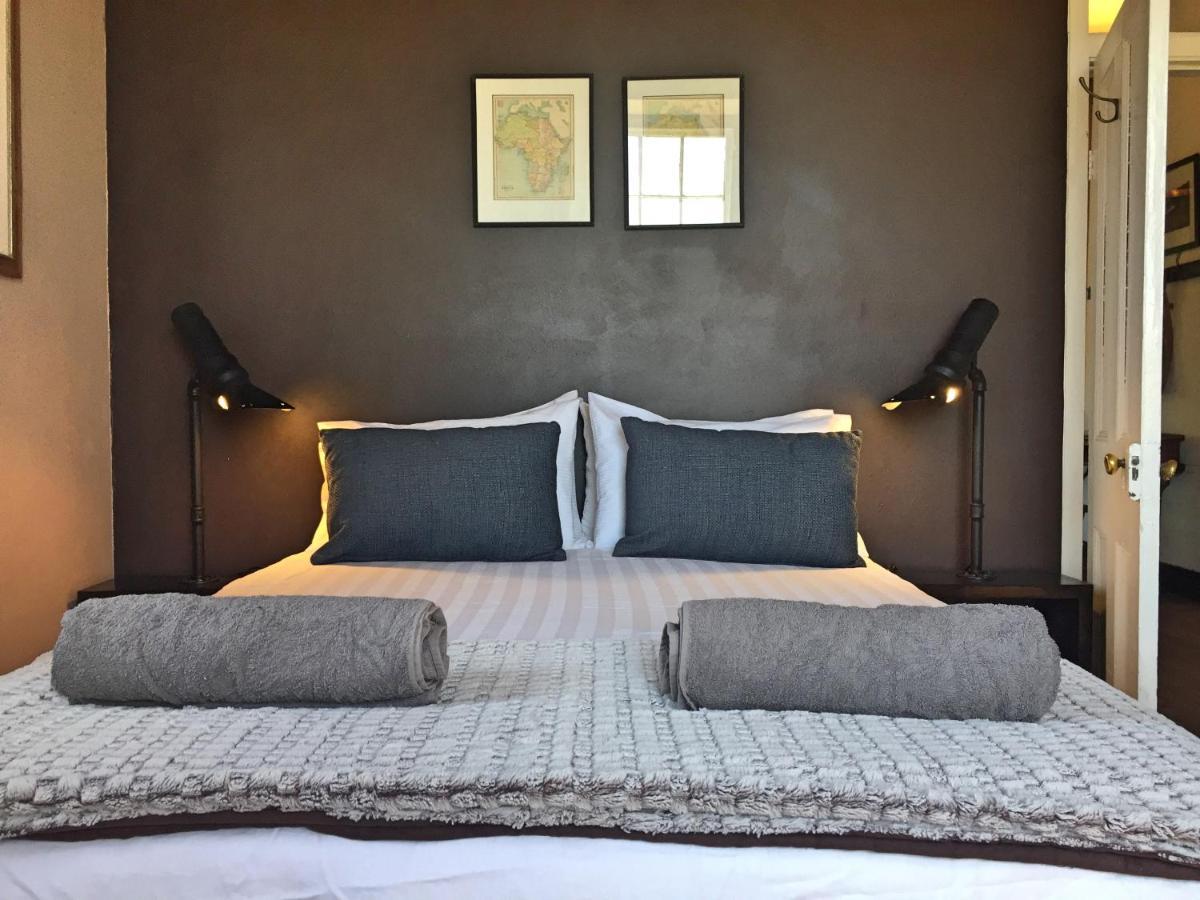 The Old School House Hotel Calitzdorp Bagian luar foto