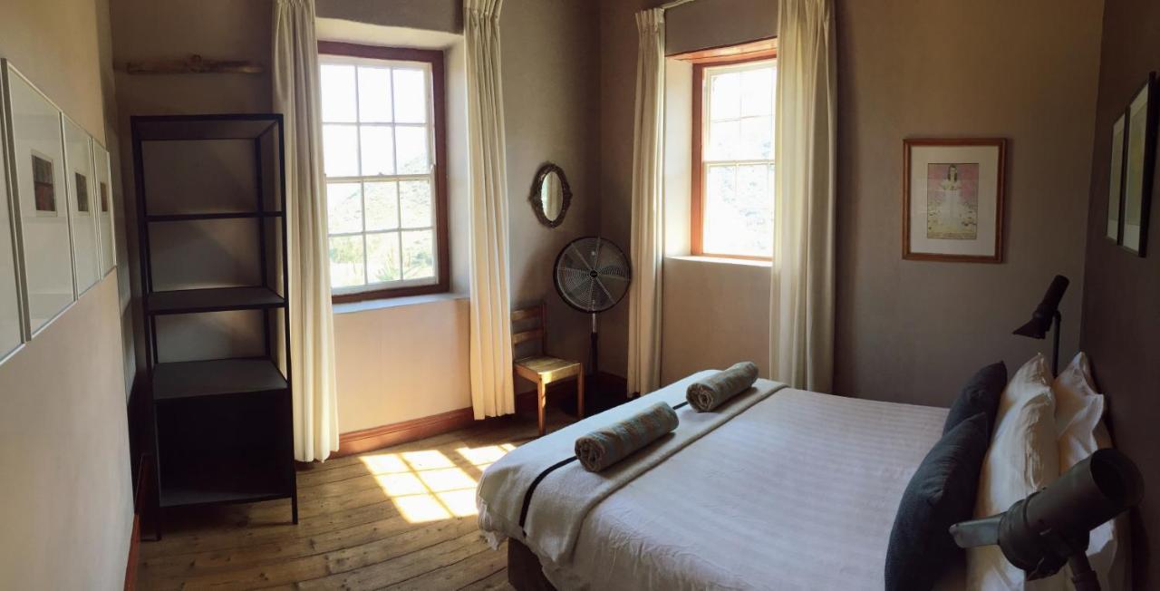 The Old School House Hotel Calitzdorp Bagian luar foto